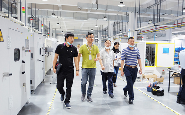 重慶市北碚區(qū)一行領(lǐng)導(dǎo)對日聯(lián)科技總部進(jìn)行參觀調(diào)研 重慶市北碚區(qū)一行領(lǐng)導(dǎo)對日聯(lián)科技總部進(jìn)行參觀調(diào)研