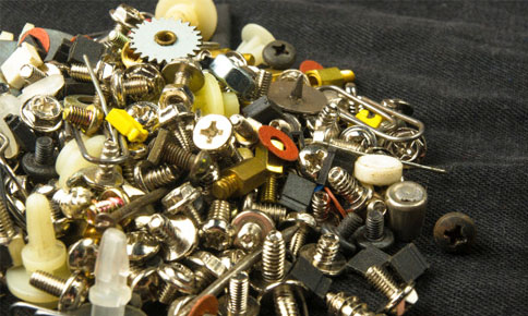 這種無損檢測方式可以自動識別缺陷？